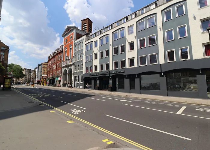 The Bryson Hotel Londra